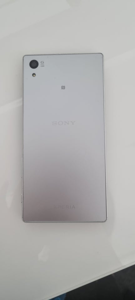 Sony Z5, 32 , God