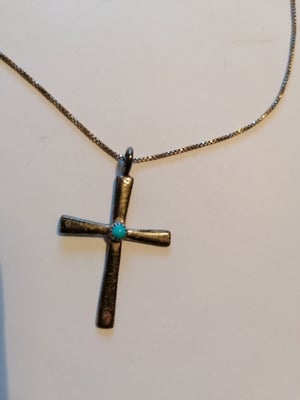 Halskæde, sølv, Kors med blå sten stemplet HT Sterling smykket måler 2,5 x 4 cm kæden er 50 cm lang 