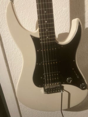 Elguitar, Yamaha RGZ112P, Jeg sælger denne guitar med kasse