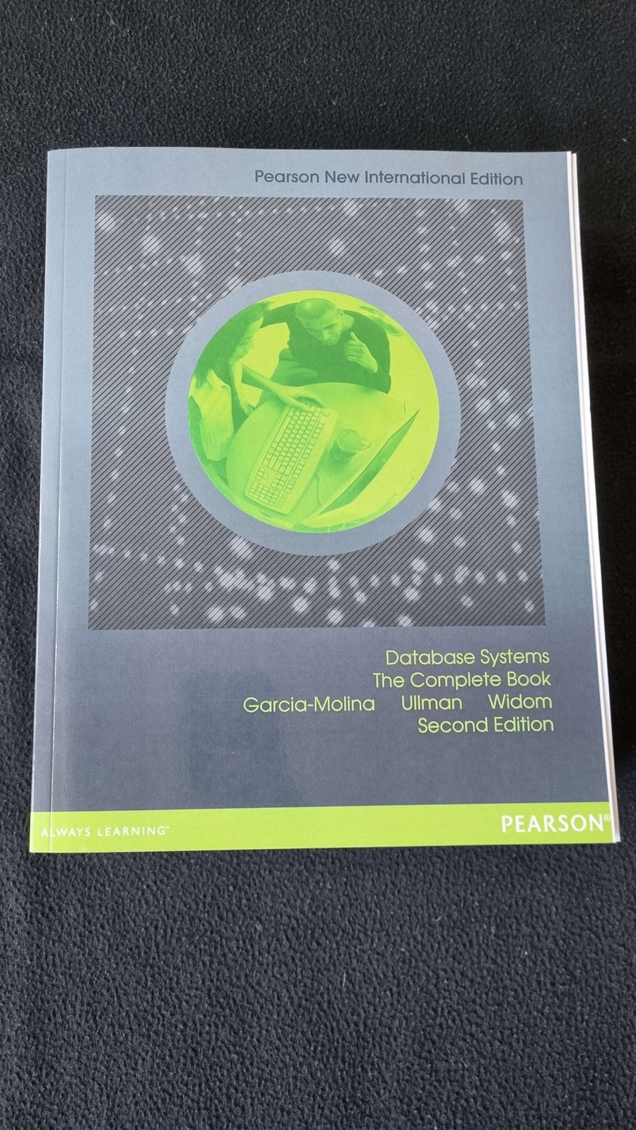 Database Systems - The Complete Book, Hector