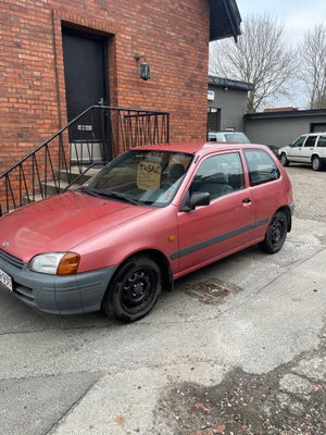 Toyota Starlet, 1,3 XLi, Benzin, 1998, km 225000, træk, nysynet, ABS, airbag, 3-dørs, service ok, se