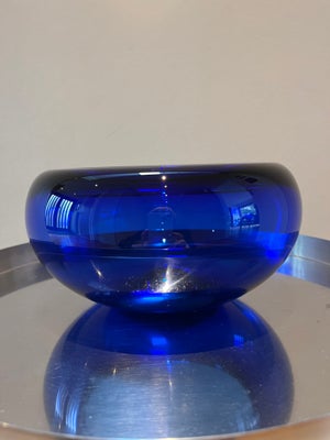 Glas, Skål, Holmegaard, Provenceskål i smuk blå farve. Designet af Per Lütken. God til frugt eller s