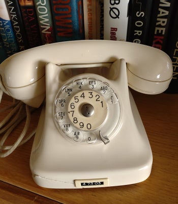 Bordtelefon, Kristian Kirks Telefonfabrikker, 213.212, God, Datidens smukkeste design indenfor telef
