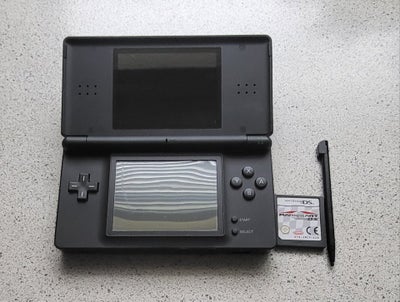 Nintendo DS Lite, Nintendo DS lite, Med Mario kart DS 
Gameboy advance slot

Kan lades med et almind