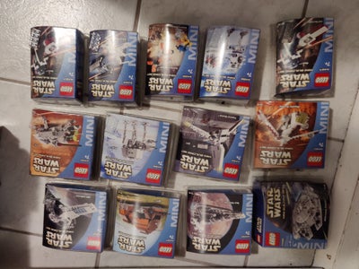 Lego Star Wars, 13 stk...12 forskellige 
4488 har været åben
Alle andre er uåbnede og fra røgfrit hj