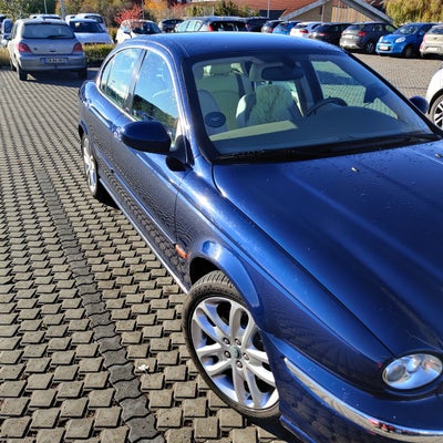 Jaguar X-type, 3,0 Executive, Benzin, aut. 2001, km 168000, blåmetal, aircondition, airbag, alarm, 4