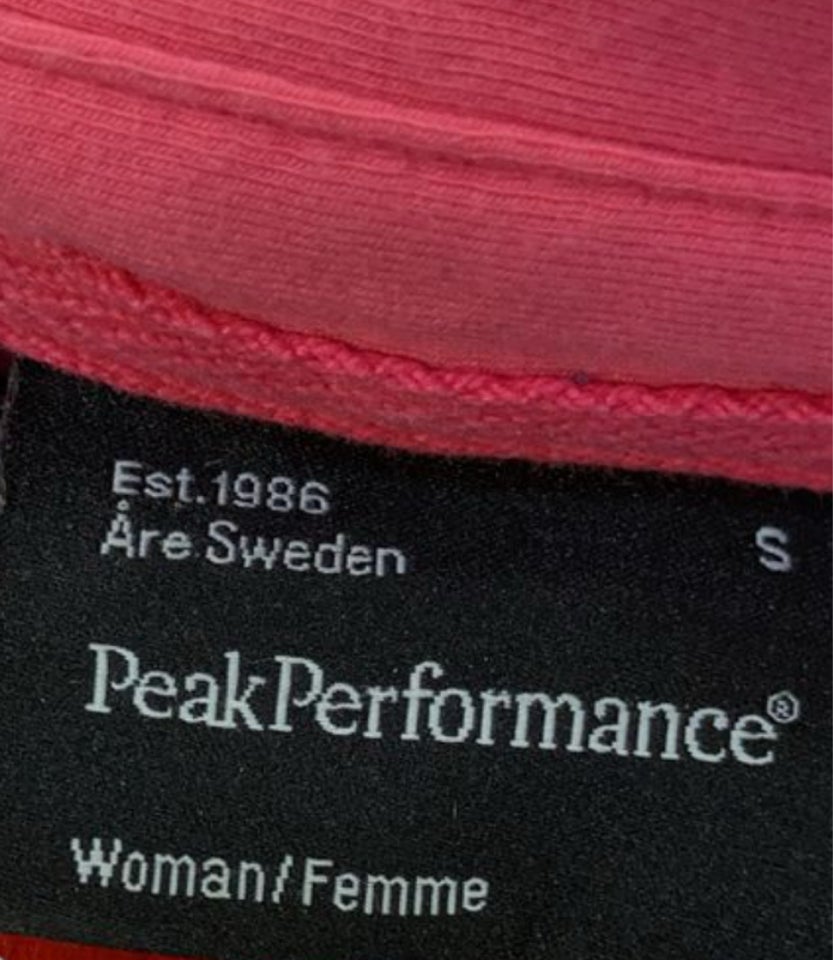 Vest, Peak Performance , str. 38