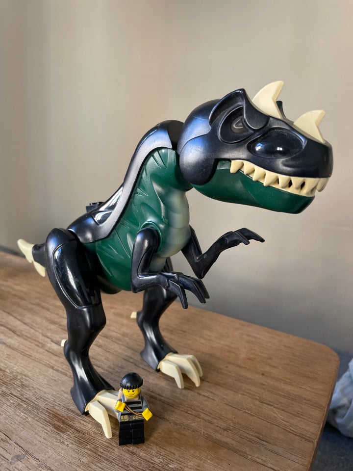 Lego Dino, Trex01