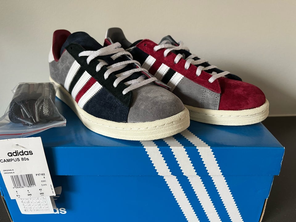 Sneakers, Adidas, str. 42