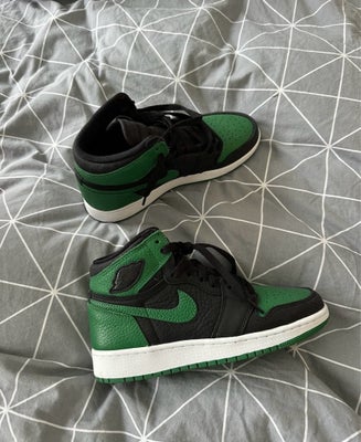 Sneakers, str. 37,5, Nike,  Grøn og sort,  Næsten som ny, Nike Air Jordan 1 Retro High "Pine Green 2