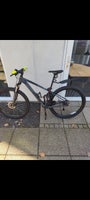 Cube Aim Pro 2023, hardtail, 18 tommer