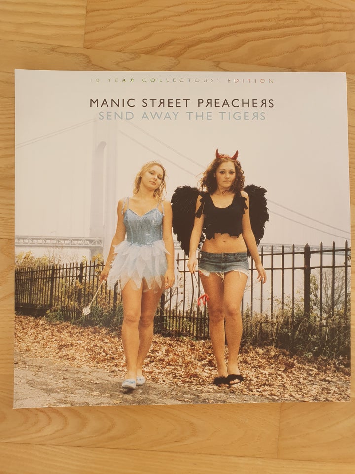 LP, Manic Street Preachers, Send Away The Tigers