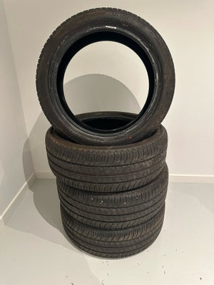 Sommerdæk, Bridgestone, 205 / 45 / R17, 95% mønster, Næsten nye sommerdæk. 