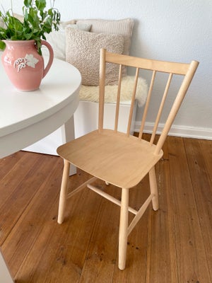 Hay, stol, J41, HAY Børge Mogensen J41 Spisebordsstol. 

En smuk, solid og komfortabel stol i bøg de