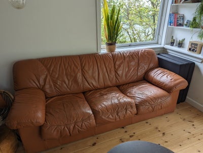 Sofa, læder, 3 pers., Sælger denne sofa da jeg skal renovere og have en ny større. Ældre læder sofa 