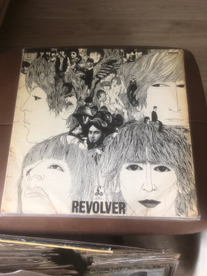 LP, The Beatles , Revolver ( UK Mono, Gul Parlophone ), Rock, Med brugsspor, spiller fint