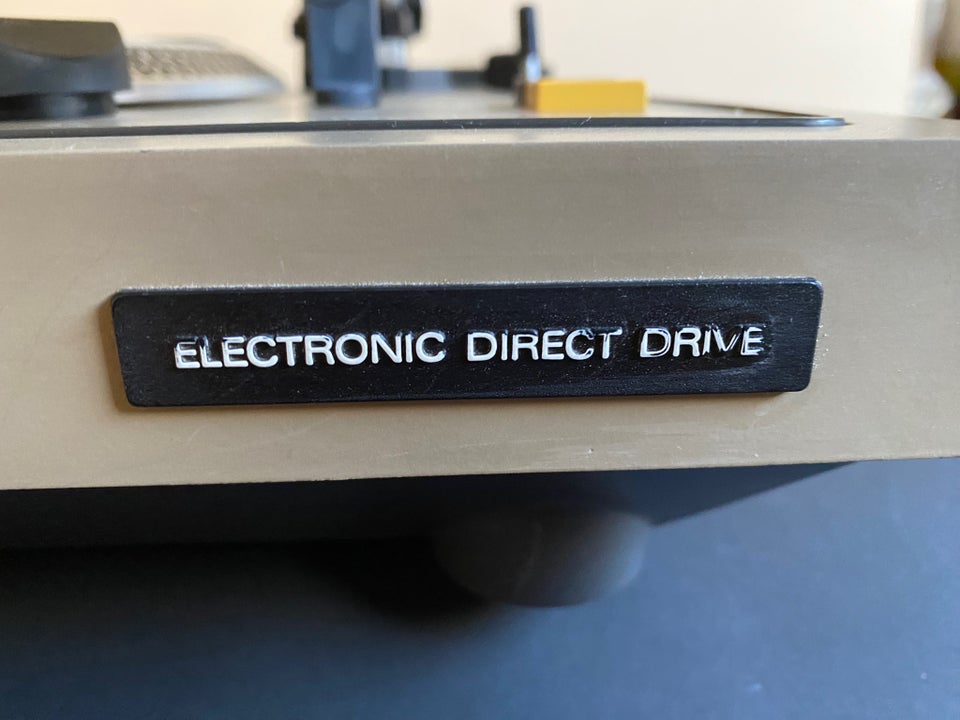 Pladespiller, Lenco, Electronics direct drive