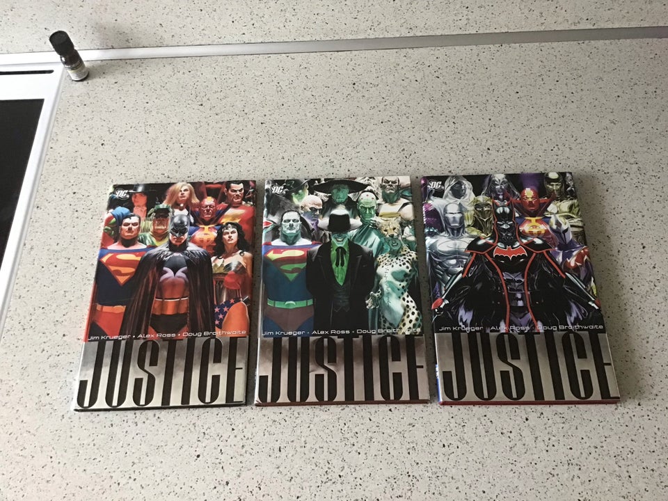 Justice league 1-2-3 i hardbacks, Tegneserie