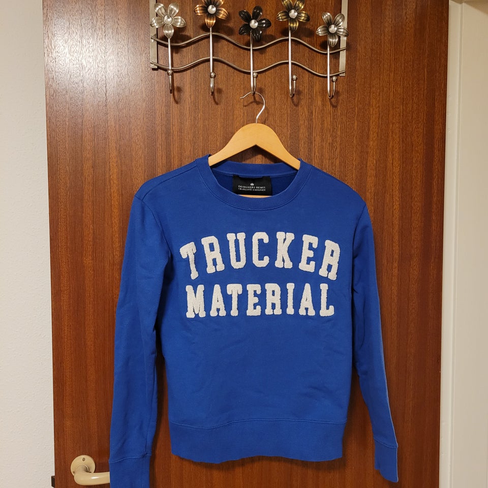 Sweatshirt, Designers remix, str. 36