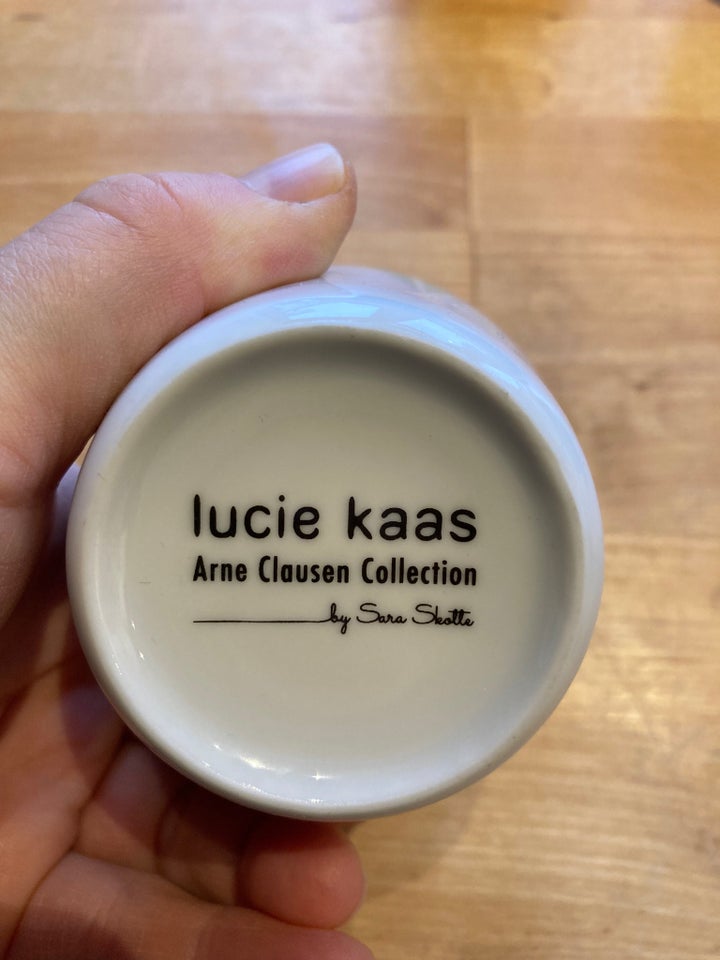 Porcelæn, Krus, Lucie Kaas