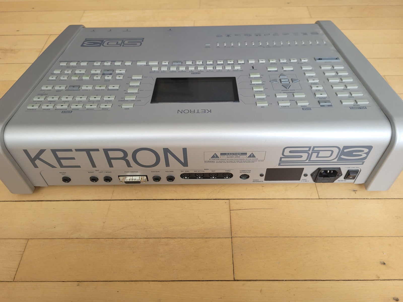 Ketron SD3 sælges