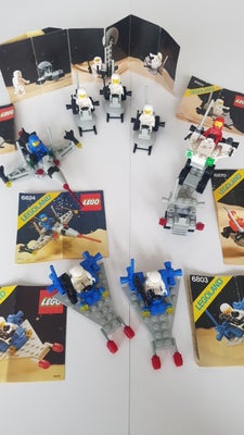 Lego Space, 7 komplette lego space fra 1981-84. Sælges samlet til 300,-
6801, 6803, 6824 samt 6870.