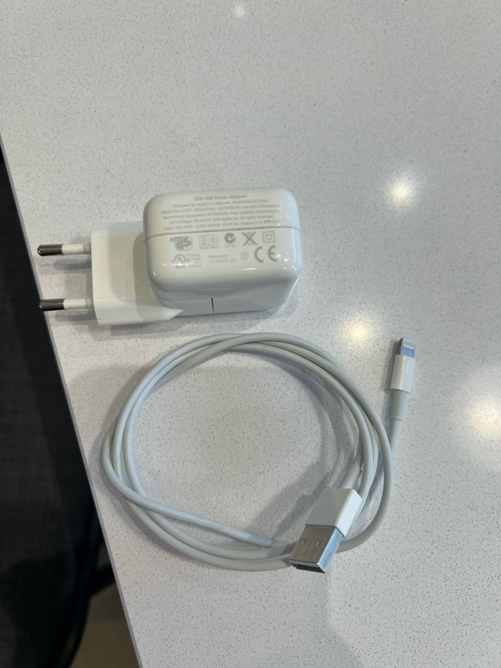 USB Kabel, God