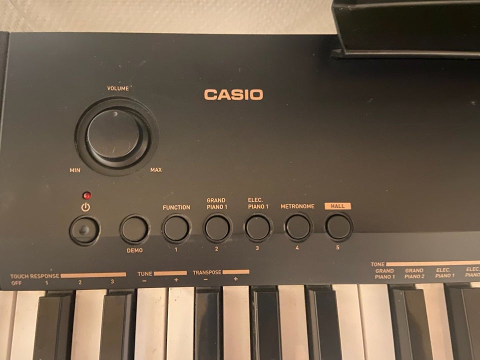 Stagepiano, Casio CDP-130