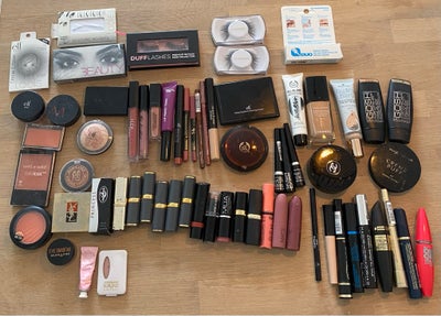 Makeup, Læbestift, lipliner, blush, rouge, vipper, mascara, Chanel, lancome, Huda beauty, duff lashe