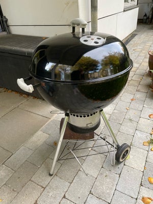 Kuglegrill, Weber, Weber grill, diameter 57,5 cm
Perfekt til at grille flæskestegen og anden til jul