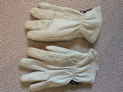 butiksindehaveren Jabeth Wilson Henstilling Hvide Handsker | DBA - billigt og brugt dametøj