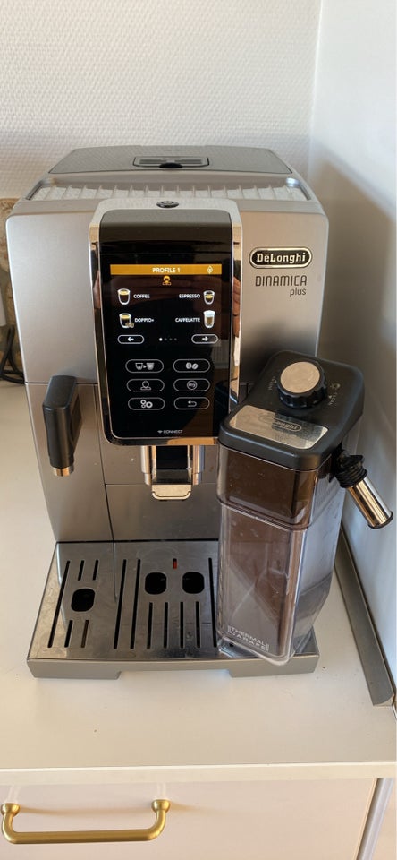 Fuldautomatisk espressomaskine, Delonghi