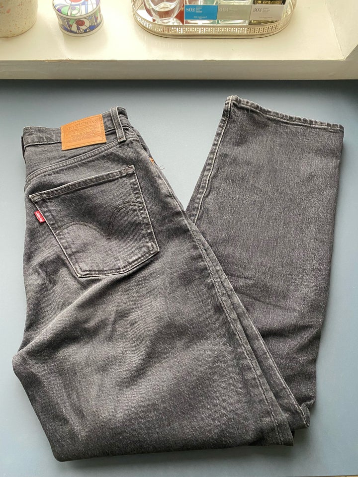 Jeans, Levi’s, str. 27