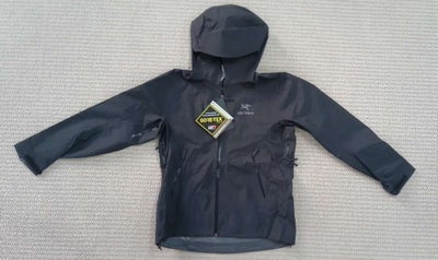 Regnjakke, str. M, Arcteryx,  Sort,  Ubrugt, Arc’teryx beta

- helt ny 
- Pris 3000 kr.
- Str M
- Ha