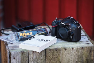 Nikon D7200, spejlrefleks, 24.2 megapixels, Perfekt, Super flot kamera med kun 4730 billeder på samv