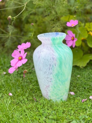 Glas, Murano Vase, Murano, Multifarvet murano vase

Stor og helt igennem fantastisk vase i murano gl