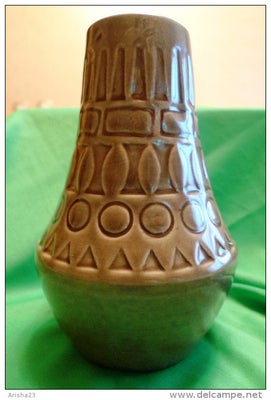 Vase, W.Germany, 184/16, Retro keramik vase i grønbrune nuancer fra jasba w. germany no. 184/16. Meg