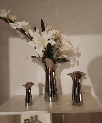 Georg Jensen Blossom vaser, Georg Jensen, Jeg sælger mine tre smukke vaser fra Georg Jensen. Alle tr