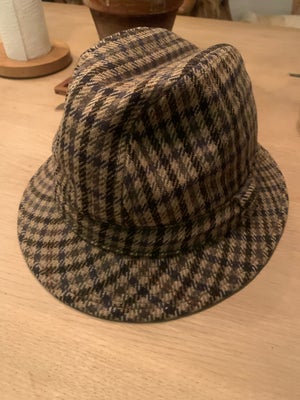 Hat, Vintage, str. 58,  Uld