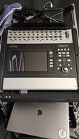 Digital Mixer, QSC Touchmix-30 Pro