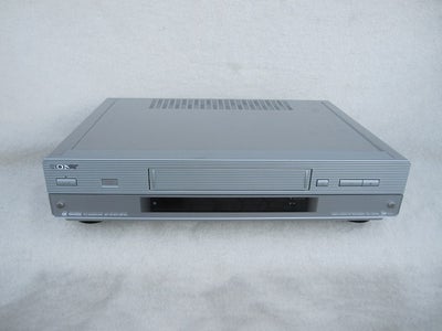 VHS videomaskine, Sony, SLV-SE850, Perfekt, 

- ALU-farvet,
- HiFi stereo,
- NTSC playback,
- Manuel