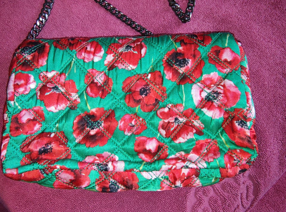 Clutch, Becksøndergaard, satin