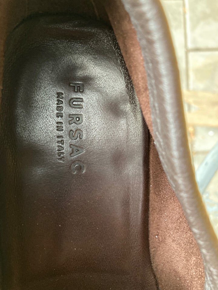 Loafers, Fursac , str. 40