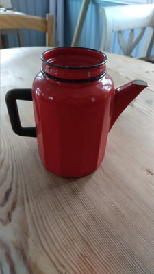 Emalje, Kaffekande, Madam Rød, Glud og Marstrand emalje. Madam Blå (Madam Rød) med filter holder. In