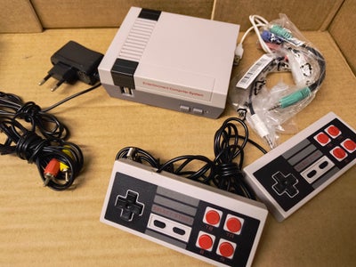 Nintendo NES, Mini, Med en masse indbyggede spil.

Fin og fejlfri

Også Snes spil på


Kan sendes