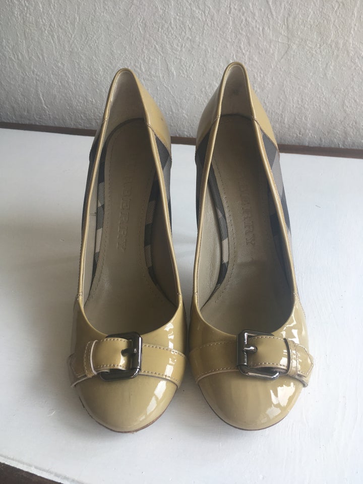 Pumps, str. 39,5, Burberry