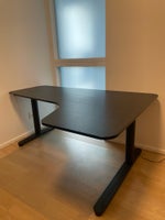 Skrivebord, IKEA - Bekant, b: 160 d: 110