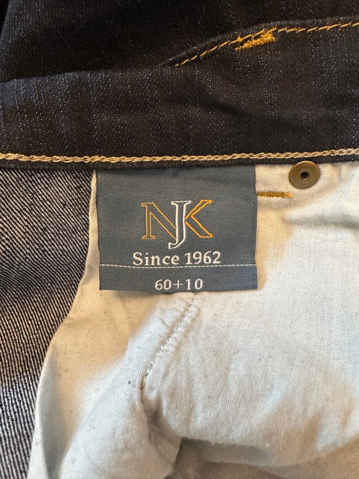 Jeans, Nybo, str. 60