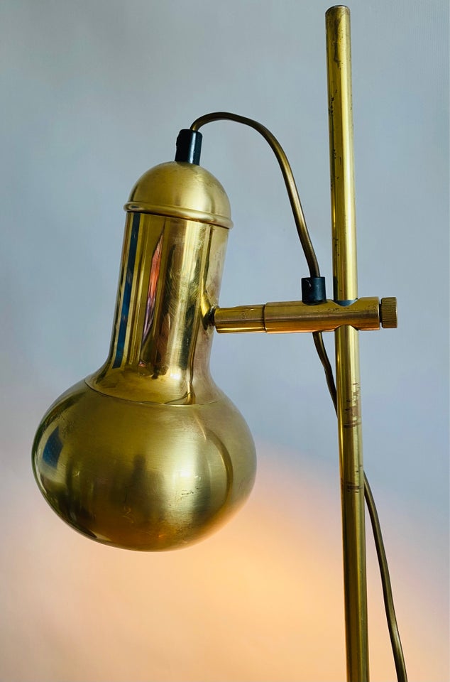 Anden arkitekt, gulvlampe