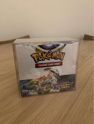 Samlekort, Brilliant Stars Booster Box - Pokemon Kort, Brilliant Stars booster box.

1600 kr.

Kan s